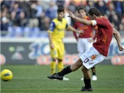 Bóng đá anh, ngoại hạng anh, lịch thi đấu euro 2012, Totti ghi bàn sau hơn 7 tháng: Giá trị của vàng ròng